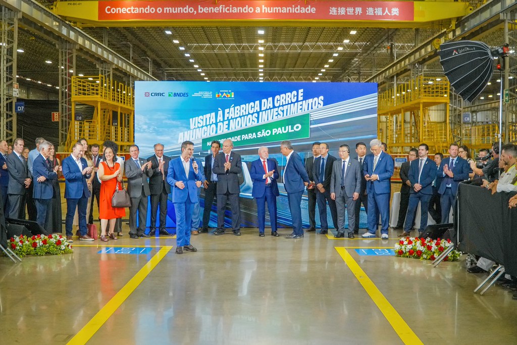 Visita à fábrica da CRRC e anúncio de novos investimentos — 8