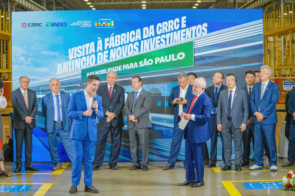 Visita à fábrica da CRRC e anúncio de novos investimentos — 7