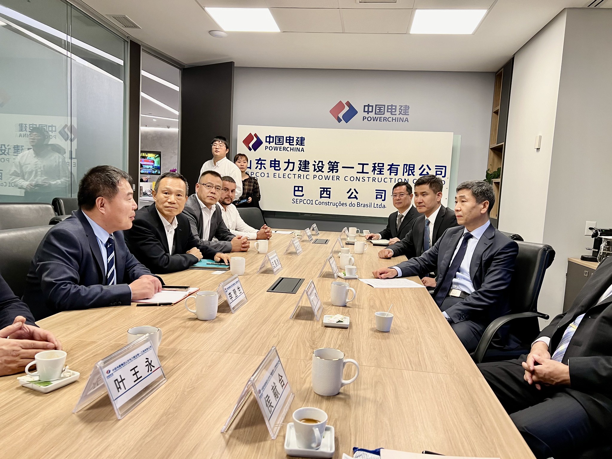 山东省代表团来访中国电建