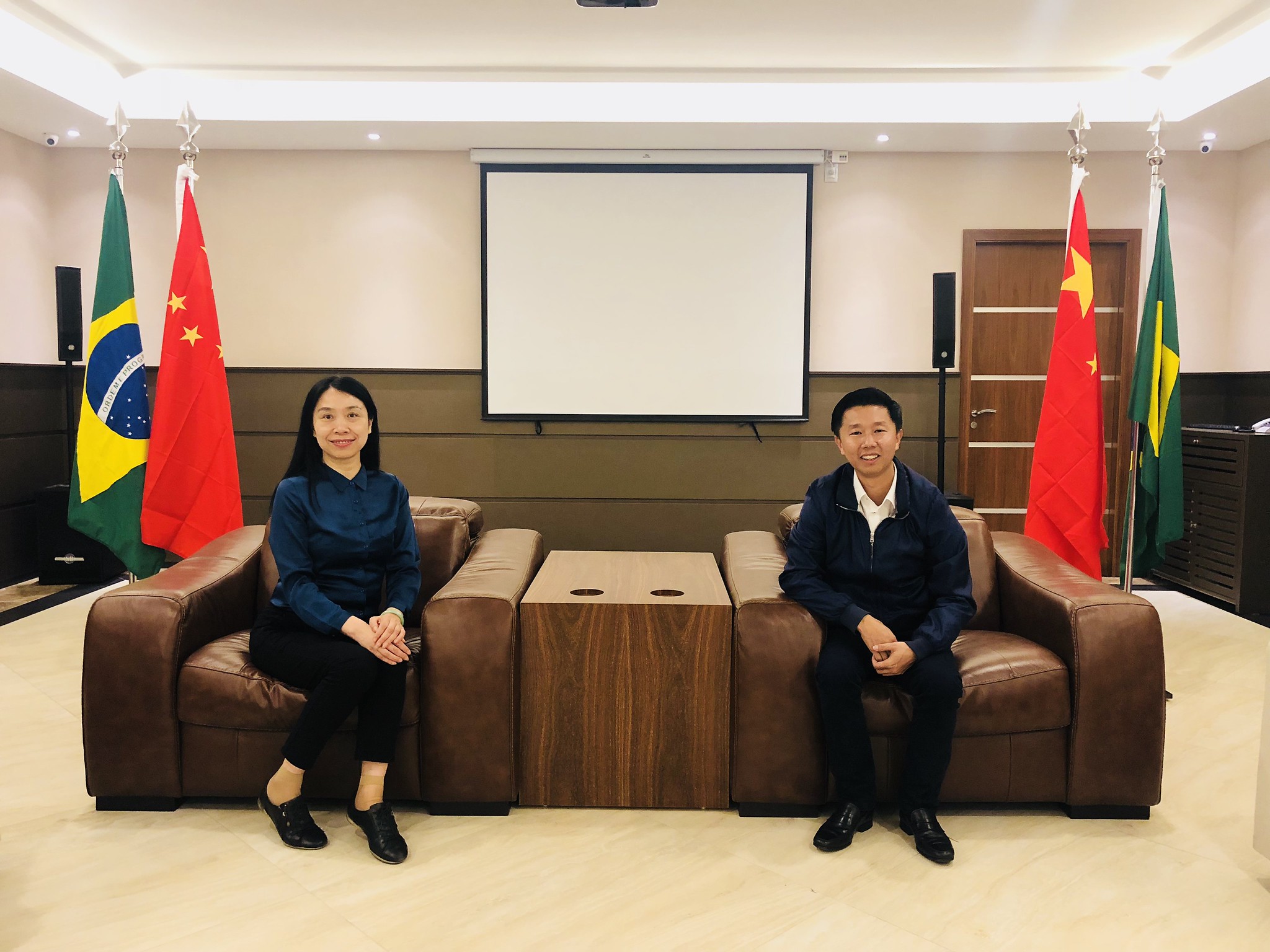 江苏省国际商务考察团来访