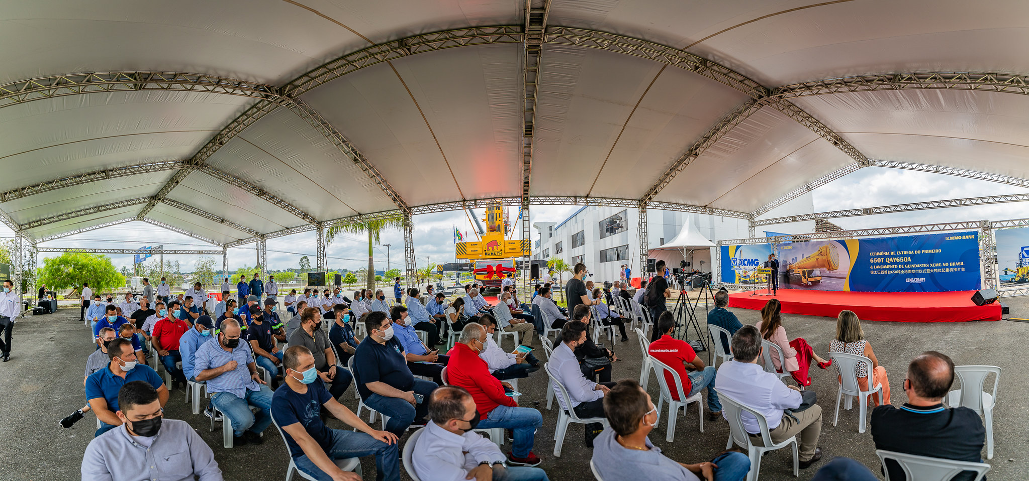 Cêrimonia de Entrega do Primeiro XCMG 650T
